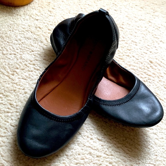 LUCKY BALLET FLATS - Picture 1 of 2